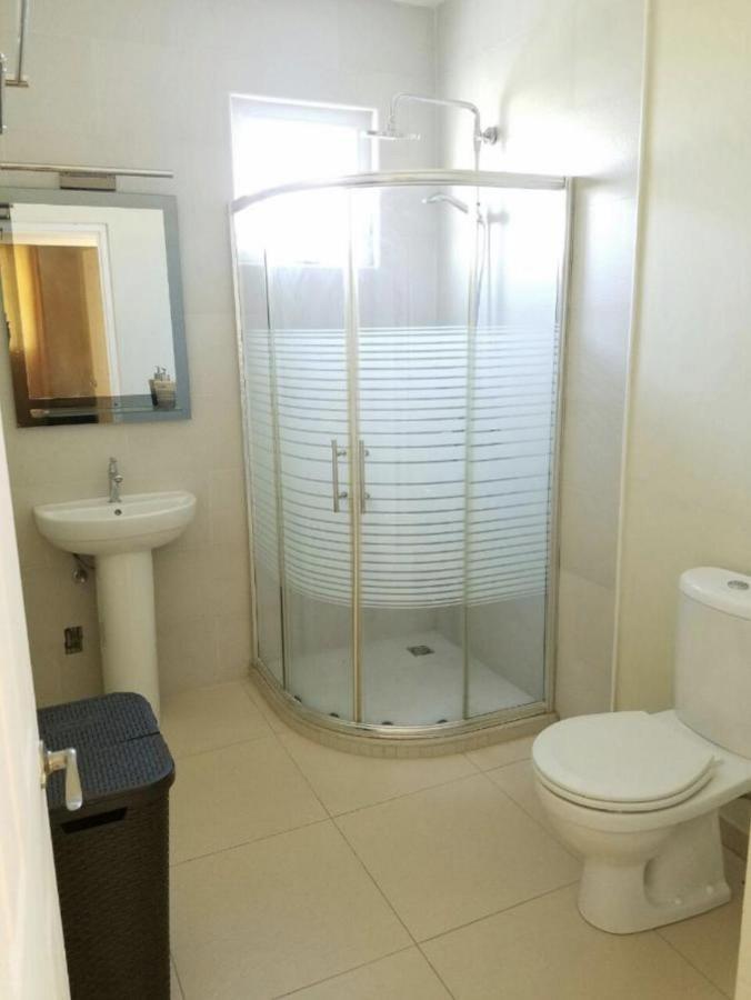 Andira Apartments Willemstad Bagian luar foto
